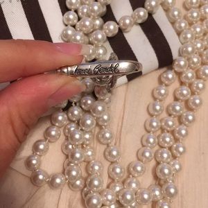 henri bendel Jewelry - Henri Bendel pearl necklace henri bendel Jewelry - Henri Bendel pearl necklace